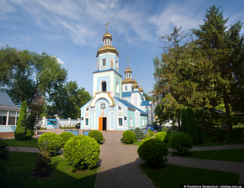 Храм Рождества Пресвятой Богородицы Храм Рождества Пресвятой Богородицы. Изображение 1
